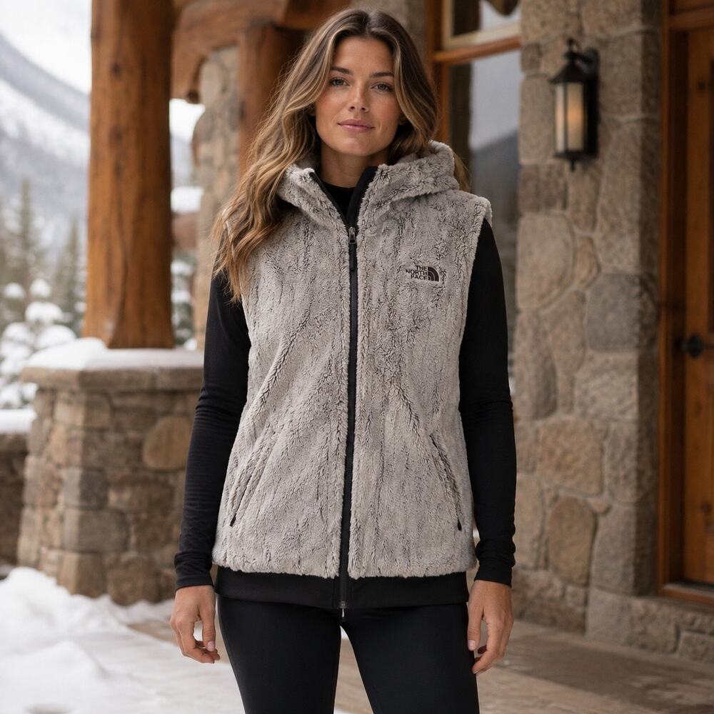 Gorpcore Cabincore The North Face Furlander Faux Fur Hooded Vest Rabbit Gray S